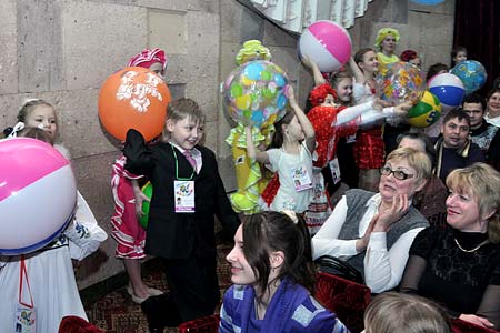Праздник детской песни вернулся в Новополоцк (+ видео и фото) Праздник детской песни вернулся в Новополоцк (+ видео и фото)