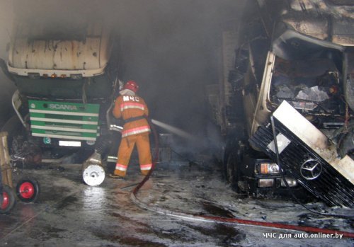 Два автомобиля горели в Лиозненском районе