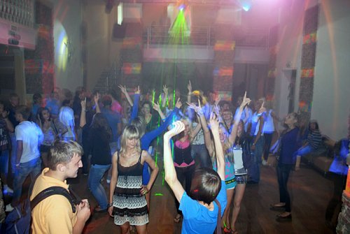 Фоторепортаж из клуба "Магнит" (фото)