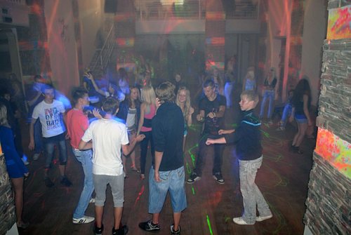 Фоторепортаж из клуба "Магнит" (фото)