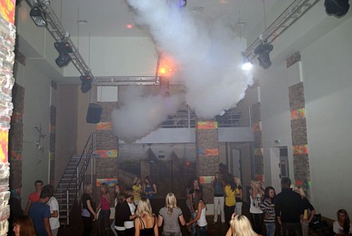 Фоторепортаж из клуба "Магнит" (фото)