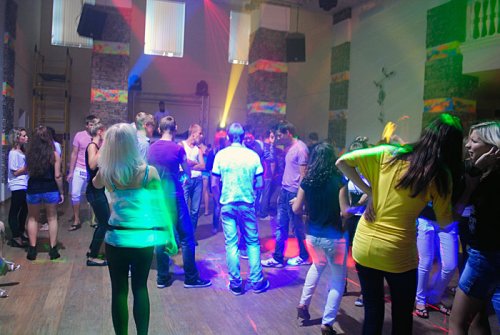 Фоторепортаж из клуба "Магнит" (фото)