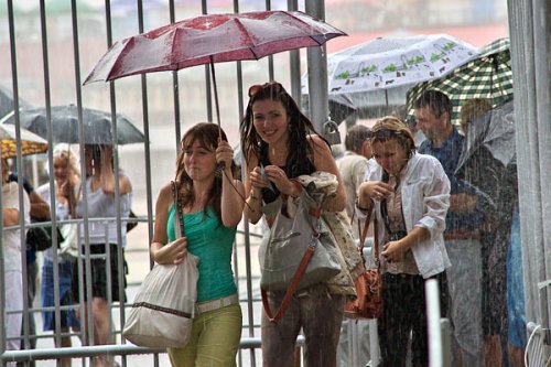 В Витебске перед концертом Леонтьева разразился ураган, и разверзлась земля
