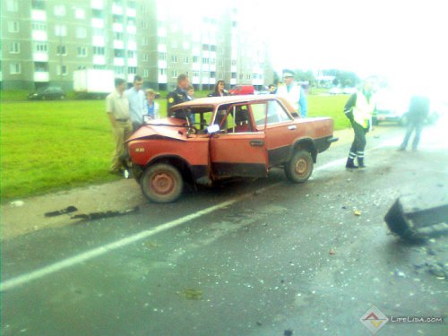 ДТП на объездной: "Жигули" столкнулись лоб ...