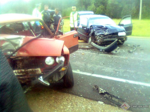 ДТП на объездной: "Жигули" столкнулись лоб ...