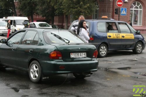 Движение транспорта в центре снова было парализовано