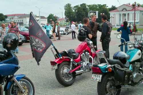 Мотоакция «В стиле безопасного движения» прошла в ...