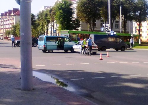 В Лиде произошла авария с участием автомобиля ГАИ ...