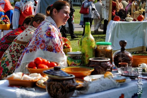 День города-2011. Про набережную, вечер и салют