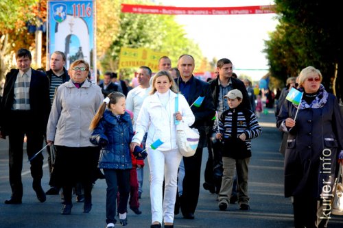 День города-2011. Шествие