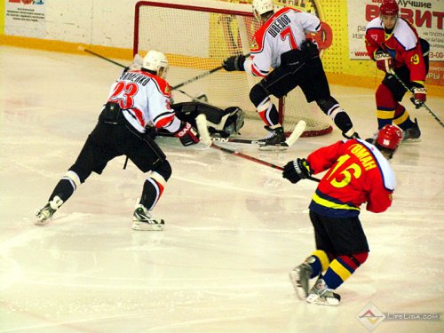 ХК "Лида" - "Шахтер" (Солигорск) 3:2 ...