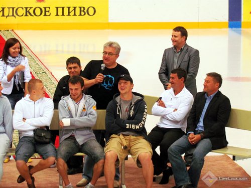 ХК "Лида" встретился с болельщиками (фото)