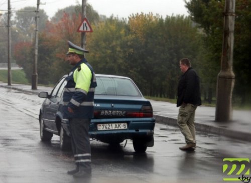 В субботу на Пушкинском проспекте в течение получаса произошли две аварии