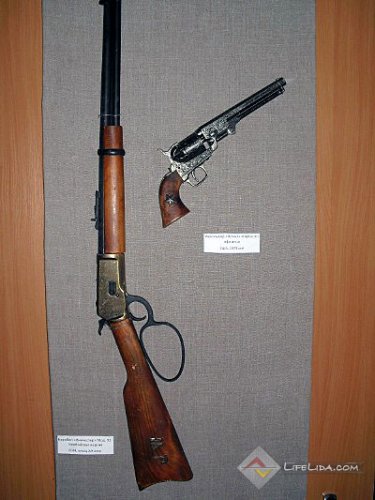 Выставка оружия (фото)