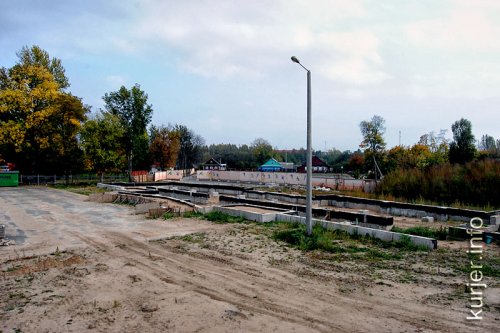 Фундамент на стадионе. Фото и видео