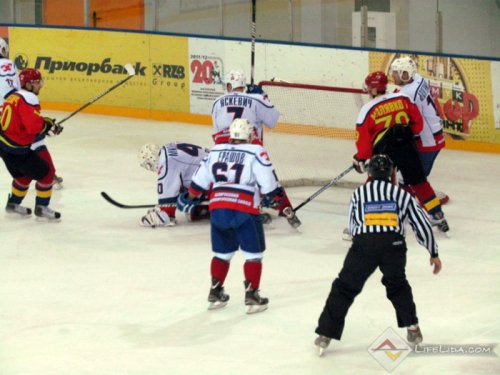 ХК "Лида" - "Металлург" (Жлобин) 1:5 ...