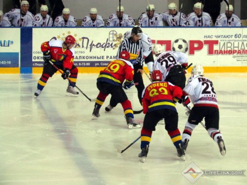 ХК "Лида" - "Неман" (Гродно) 5:4 (фото)