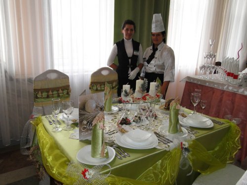 В Лиозно прошёл 30 областной конкурс-семинар поваров, кондитеров и официантов