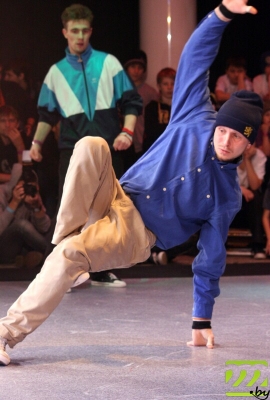 Брейк-данс во Дворце пионеров - Freestyle Session Mogilev 2011