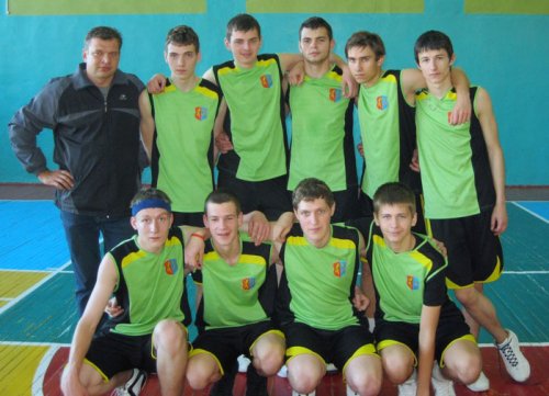 Баскетболисты лишь четвертые