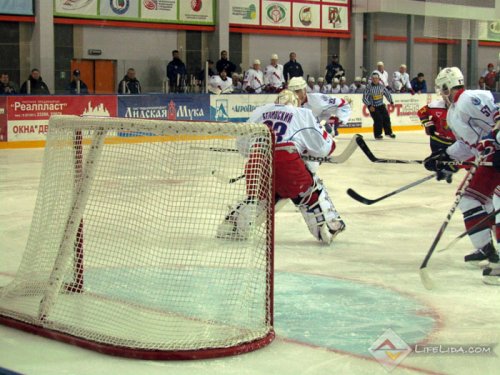 ХК "Лида" - "Юность" 2:0 (фото+видео)