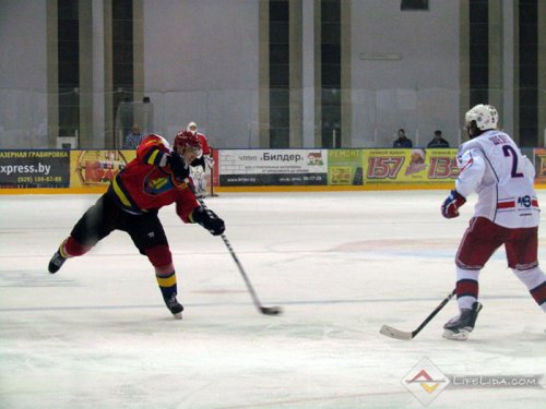 ХК "Лида" - "Юность" 2:0 (фото+видео)