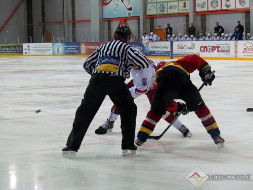 ХК "Лида" - "Юность" 2:0 (фото+видео)