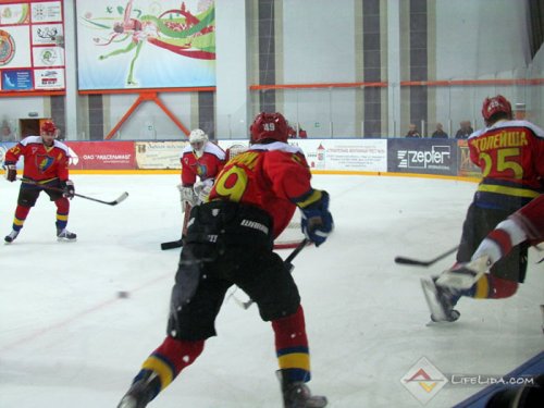 ХК "Лида" - "Юность" 2:0 (фото+видео)