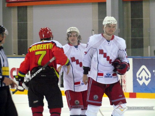 ХК "Лида" - "Юность" 2:0 (фото+видео)