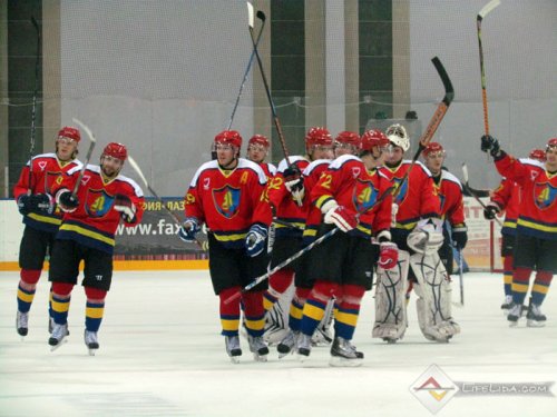 ХК "Лида" - "Юность" 2:0 (фото+видео)