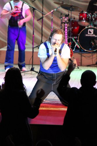 «J: морс» зарядил Слоним своей энергией