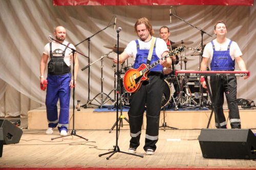 «J: морс» зарядил Слоним своей энергией