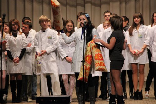 Медколледж играет в КВН (ВИДЕО)