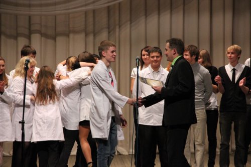 Медколледж играет в КВН (ВИДЕО)