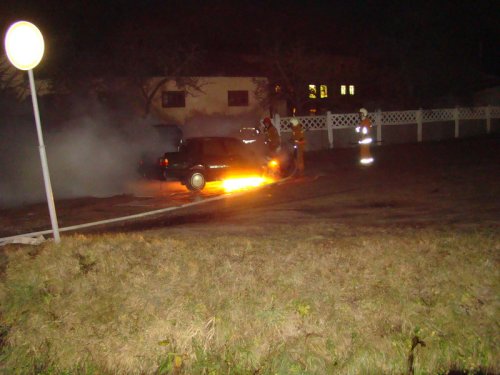 В Слониме загорелся автомобиль