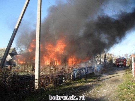 Хроника пожаров в Бобруйском районе: горят дома, гибнут люди