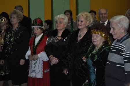 Танцевали, как молодые