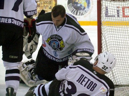 ХК "Лида" - ХК "Могилев" 3:0 ...