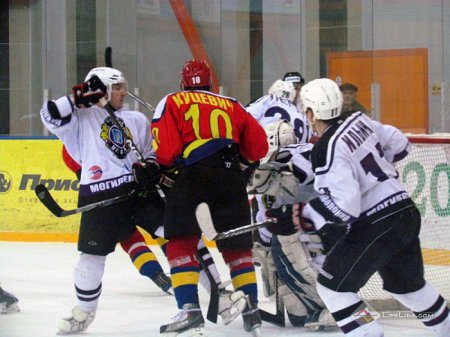 ХК "Лида" - ХК "Могилев" 3:0 ...
