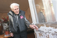 Завершить капремонт в молодечненской многоэтажке жильцы не могут даже за свои деньги