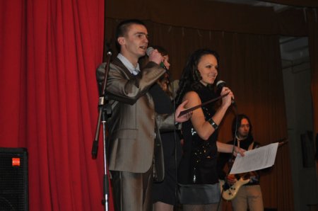 Построили мост любви