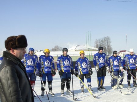 Команда «Динамо» г. п. Лиозно одержала победу в хоккейном турнире на кубок председателя райисполкома