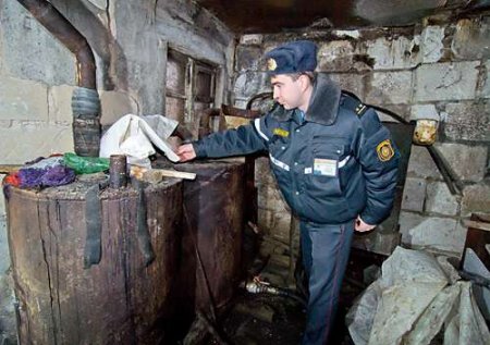 Как задерживали самогонщиков в Молодечно и на Мядельщине (ФОТО)