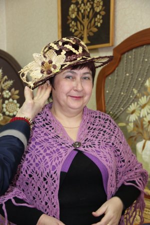 Сувенирная лавка приняла первых покупателей