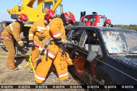 Слонимские спасатели ликвидировали «взрыв» трубы «Ямал - Европа»