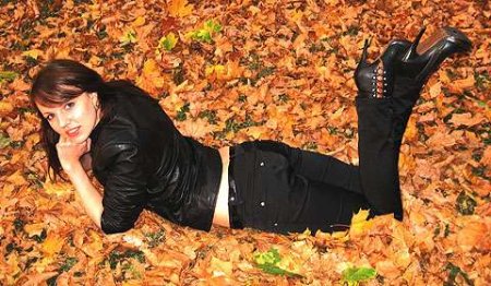 Участниц "Мисс Сморгонь" нарядили в народные костюмы (ФОТО)