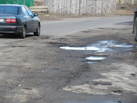 В Могилеве активно приступили к наведению порядка во дворах и на дорогах