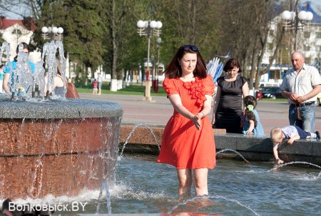 В Волковыске заработал фонтан