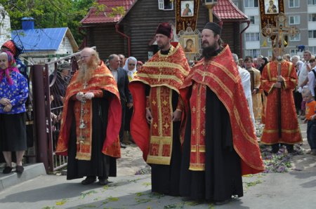 В Слоним привезли святыню из Греции