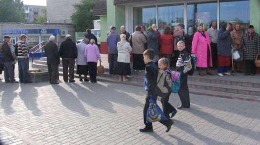 Молочные очереди в Слониме становятся всё длиннее и как решить молочную проблему, не знают даже в Министерстве экономики